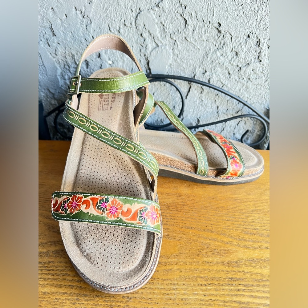 L'ATISTE Green Floral Embroidered Leather Slingback Sandals